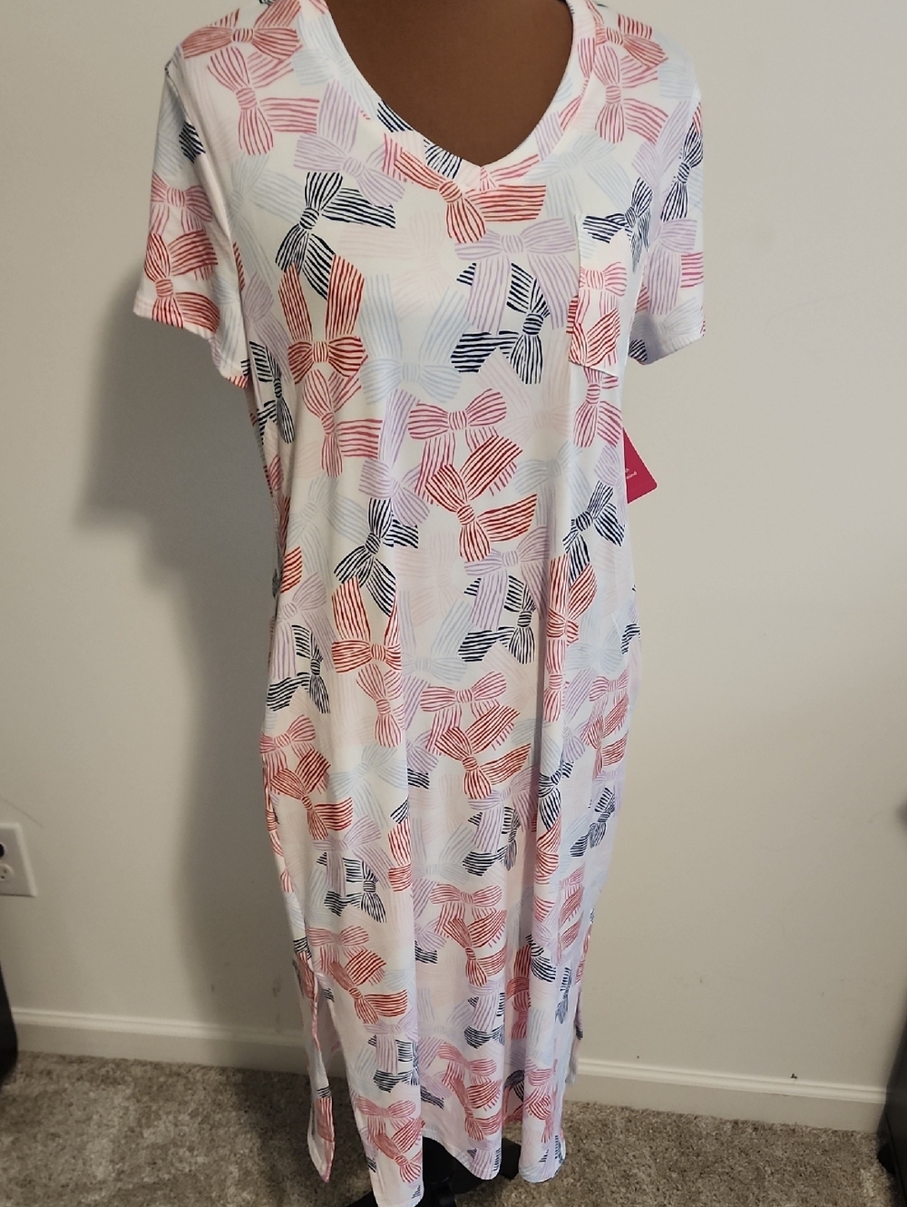 Women's White Bow-Print V-Neck Maxi Dress